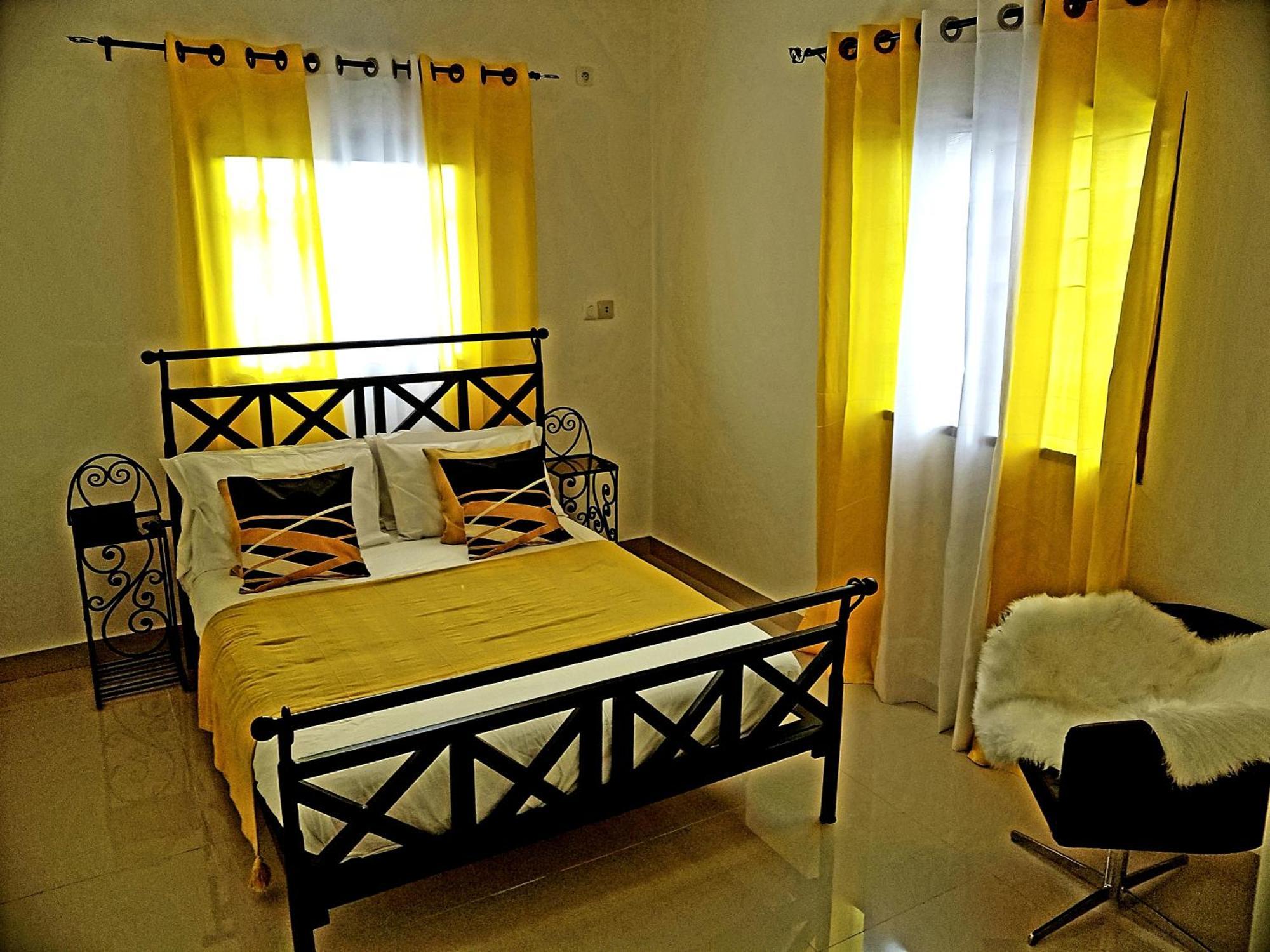 Appartement Makepe Bm 2 Douala Luaran gambar