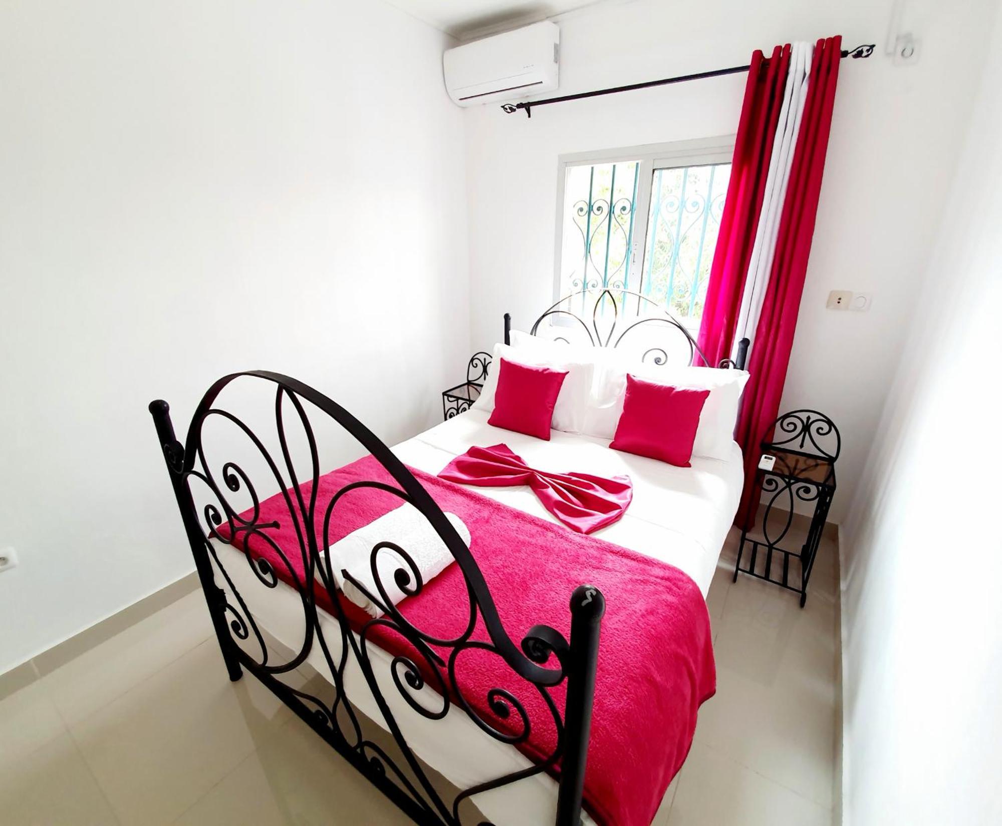 Appartement Makepe Bm 2 Douala Bilik gambar
